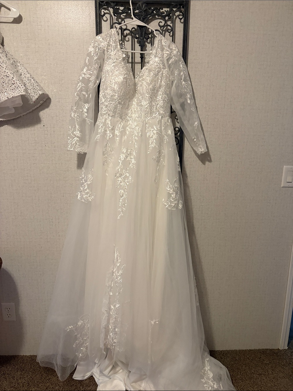 Ivory Long-Sleeve Lace A-Line Wedding Dress